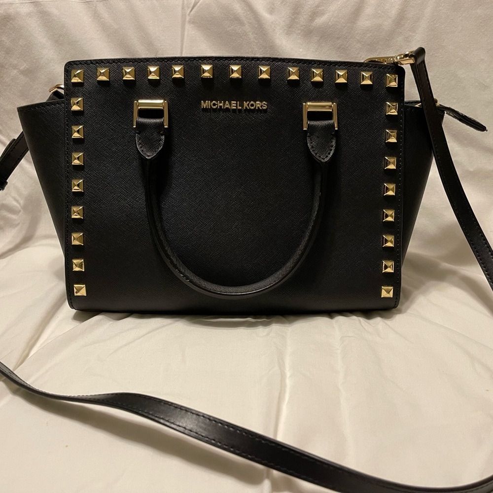 Black crossbody with gold studs